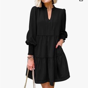 NEW NEVER WORN black long sleeve dress!🖤 ships in bag it came in!
